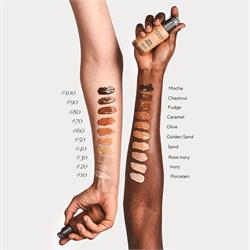 SKIN EQUAL - SOFT GLOW FOUNDATION Màdara