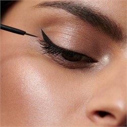 LIQUID EYELINER 01 BLACK Dr. Hauschka