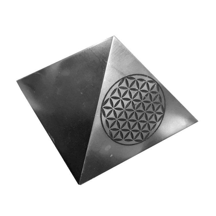 PIRAMIDE DI SHUNGITE LUCIDA - FIORE DELLA VITA Cristalli e altro Cristalli e altro