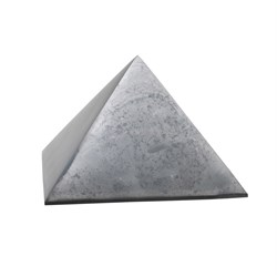 PIRAMIDE DI SHUNGITE LUCIDA 80 mm Cristalli e altro